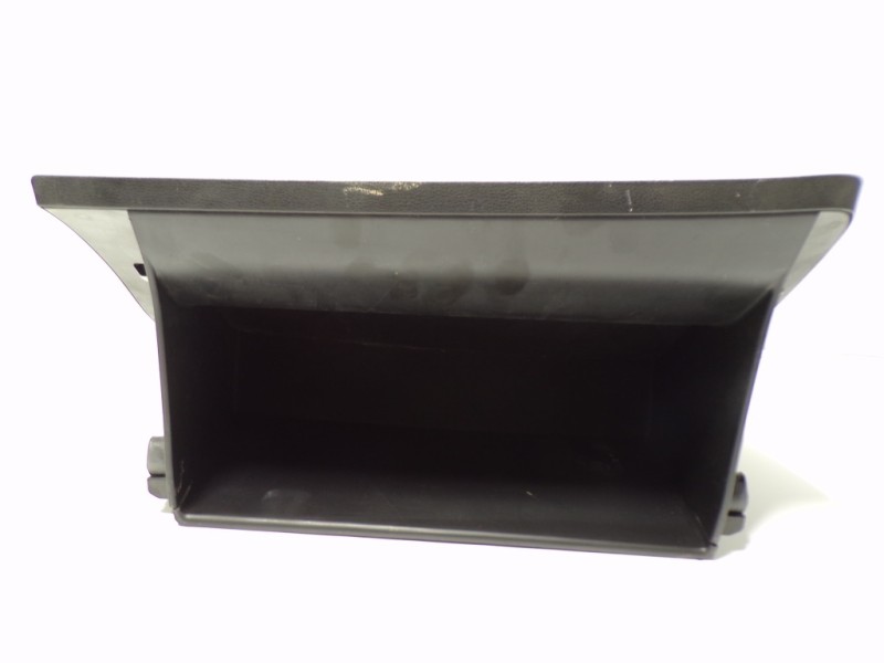 Recambio de guantera para hyundai i20 1.2 cat referencia OEM IAM 84510C8100TRY 84510C8000 