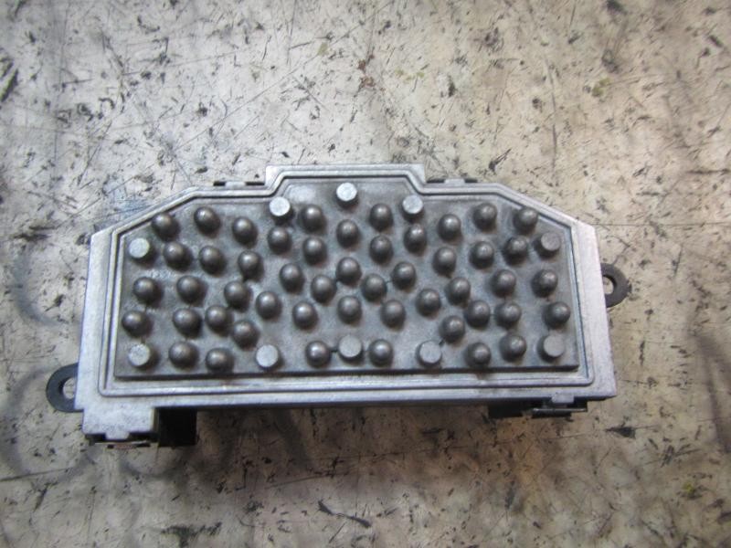 Recambio de resistencia calefaccion para volkswagen passat berlina (3c2) 2.0 tdi dpf referencia OEM IAM 3C0907521F 3C0907521D F0