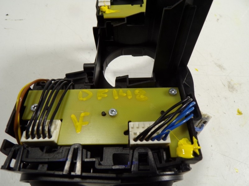 Recambio de mando intermitentes para audi a1 sportback (gba) 1.0 tfsi referencia OEM IAM 82A953521DL 82A953521DJ 