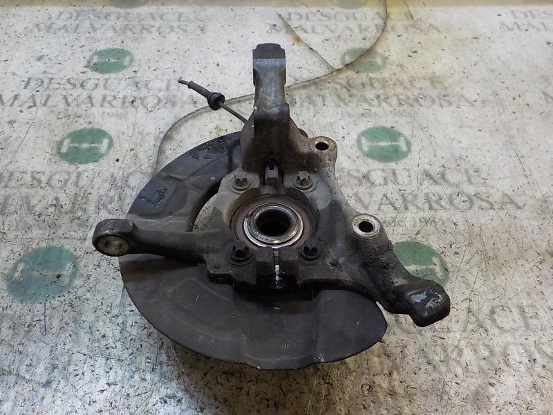 Recambio de mangueta delantera izquierda para volvo c70 coupe 2.4 turbo cat referencia OEM IAM 9200174  