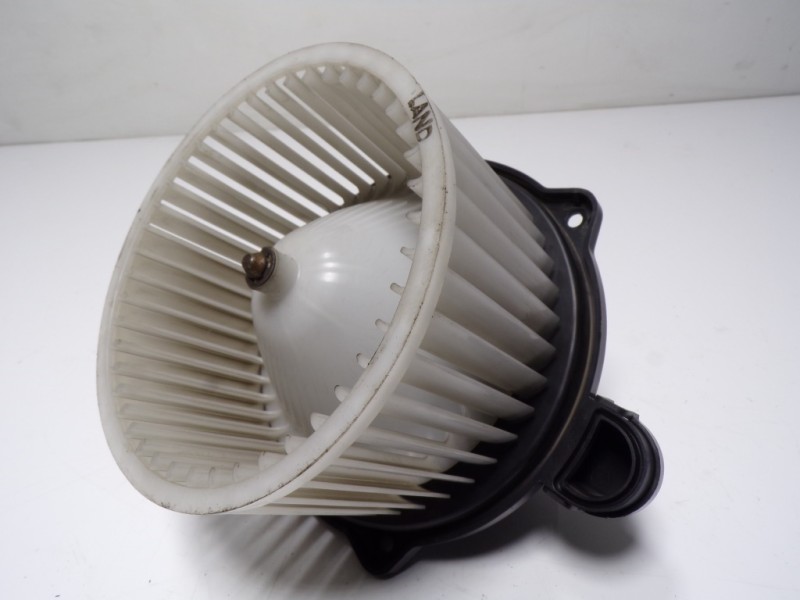 Recambio de motor calefaccion para hyundai i20 1.2 cat referencia OEM IAM 97126C8000 F00S3B2542 F00S3B2542