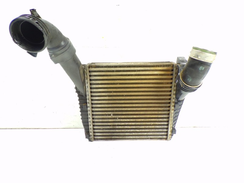 Recambio de intercooler para volkswagen touareg (7la) tdi r5 referencia OEM IAM 7L6145803E 7L0145803A 