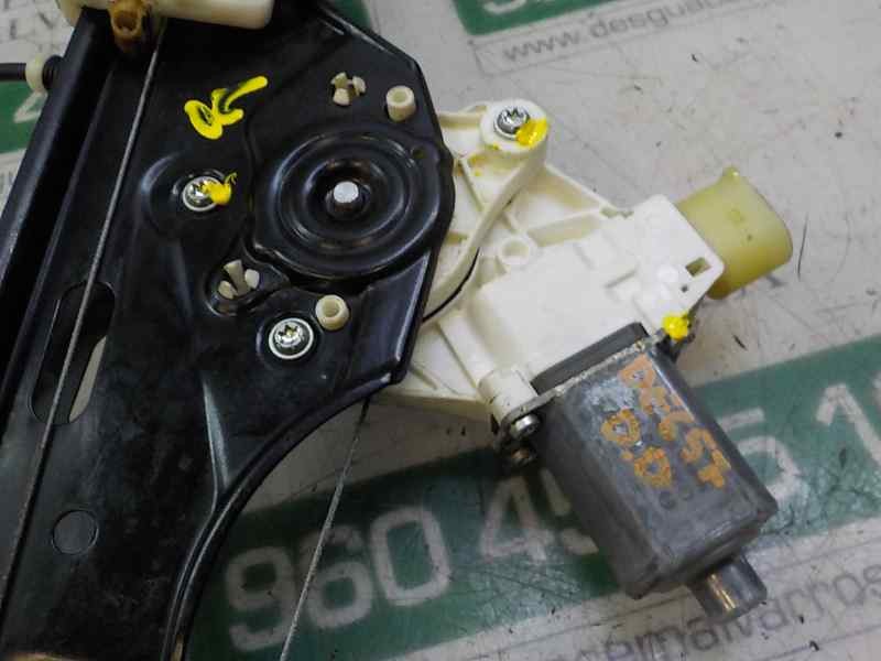 Recambio de elevalunas delantero derecho para bmw x1 (e84) xdrive 18d referencia OEM IAM 67626927028 6927028 996625102