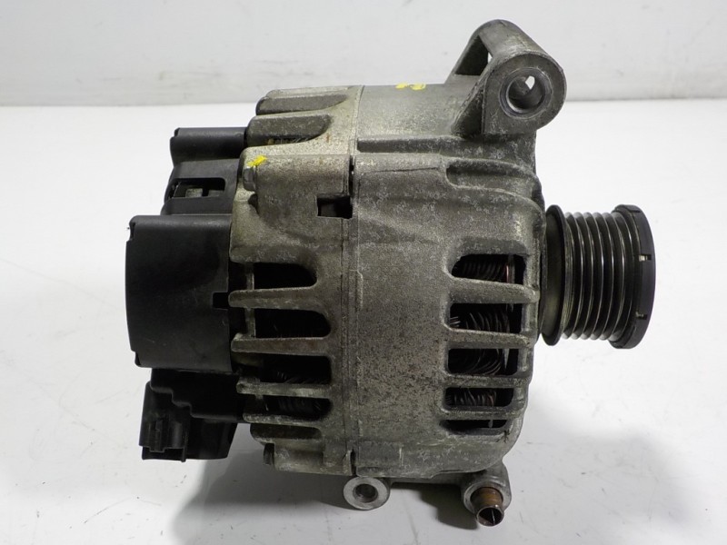 Recambio de alternador para peugeot rcz 1.6 16v turbo referencia OEM IAM 5705KQ 9666998080 