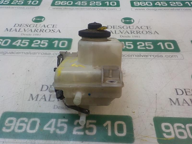 Recambio de deposito servo para toyota prius (nhw30) 1.8 16v cat (híbrido) referencia OEM IAM 4722047080  