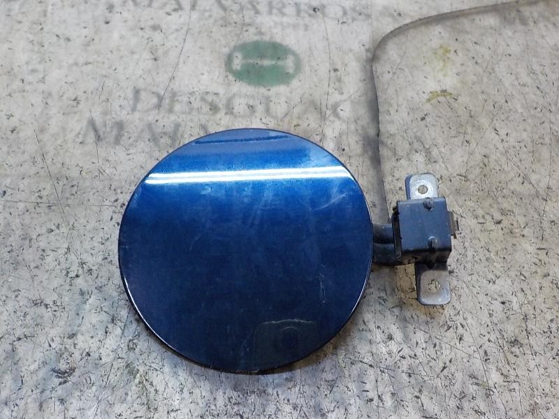 Recambio de tapa combustible para volvo c70 coupe 2.4 turbo cat referencia OEM IAM 8618231  