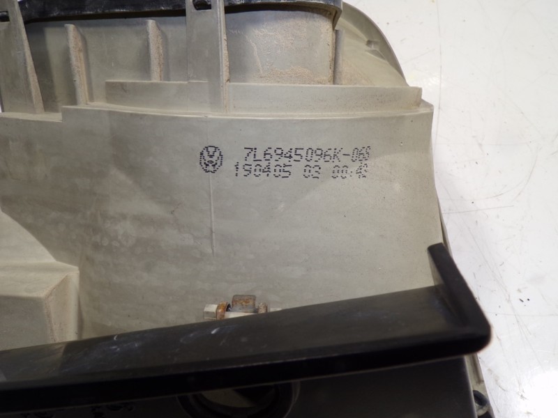 Recambio de piloto trasero derecho para volkswagen touareg (7la) tdi r5 referencia OEM IAM 7L6945096P 7L6945096K 