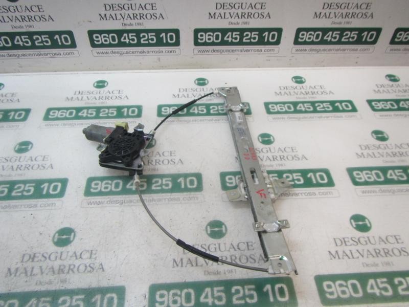 Recambio de elevalunas delantero derecho para hyundai i10 classic referencia OEM IAM 824040X010 824020X010 