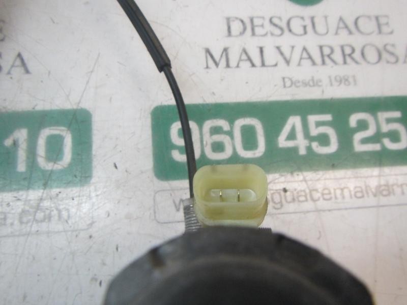 Recambio de elevalunas delantero derecho para hyundai i10 classic referencia OEM IAM 824040X010 824020X010 