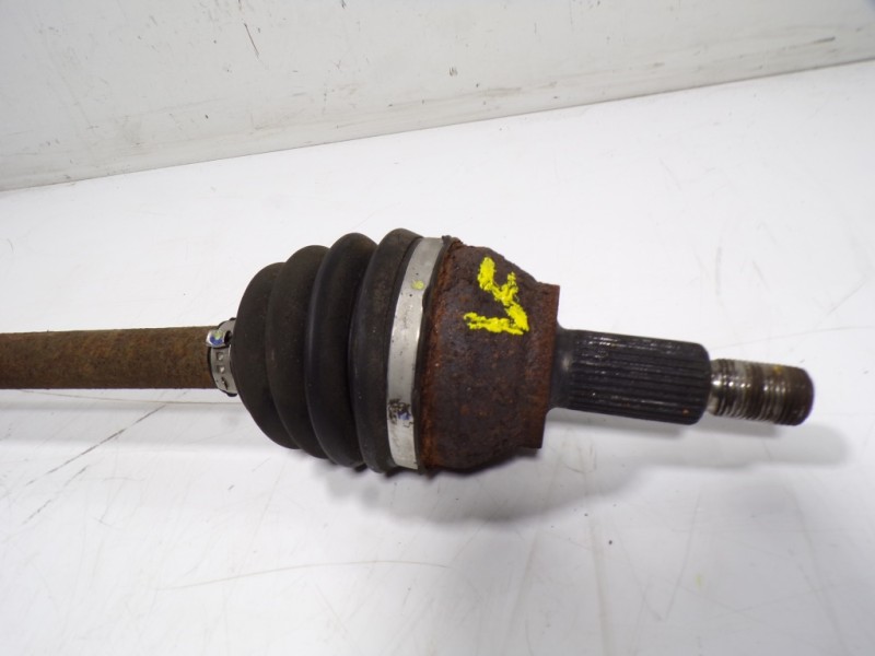 Recambio de transmision trasera derecha para land rover range rover sport hse referencia OEM IAM LR053789  