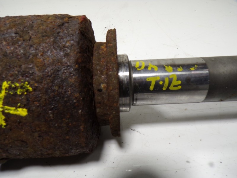 Recambio de transmision trasera izquierda para land rover range rover sport hse referencia OEM IAM LR053790  