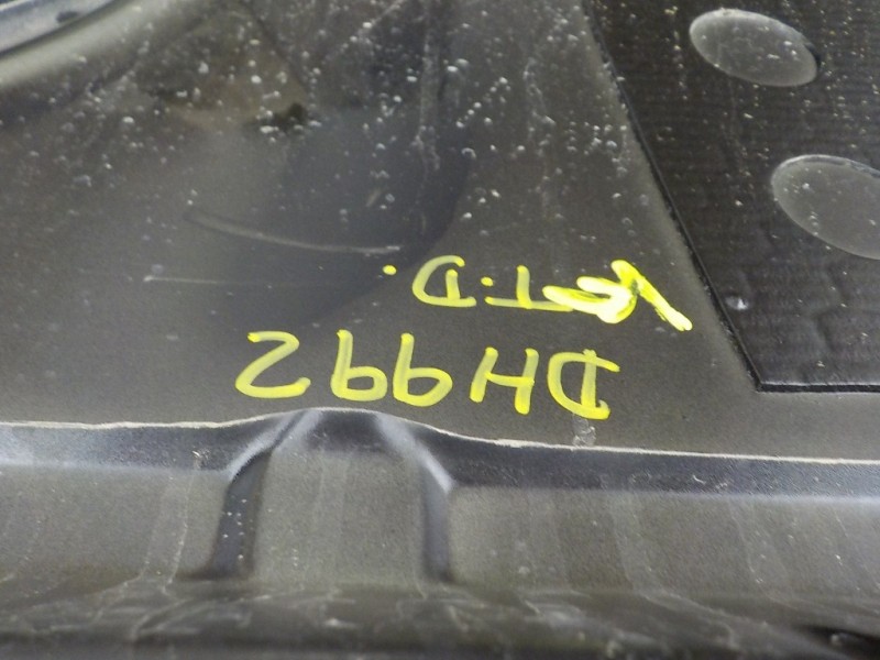 Recambio de puerta trasera derecha para volkswagen touareg (7la) tdi r5 referencia OEM IAM 7L0833056M  