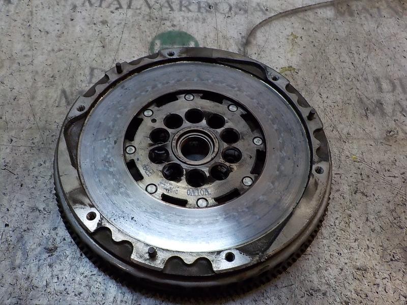 Recambio de volante motor para volvo c70 coupe 2.4 turbo cat referencia OEM IAM 31259330  