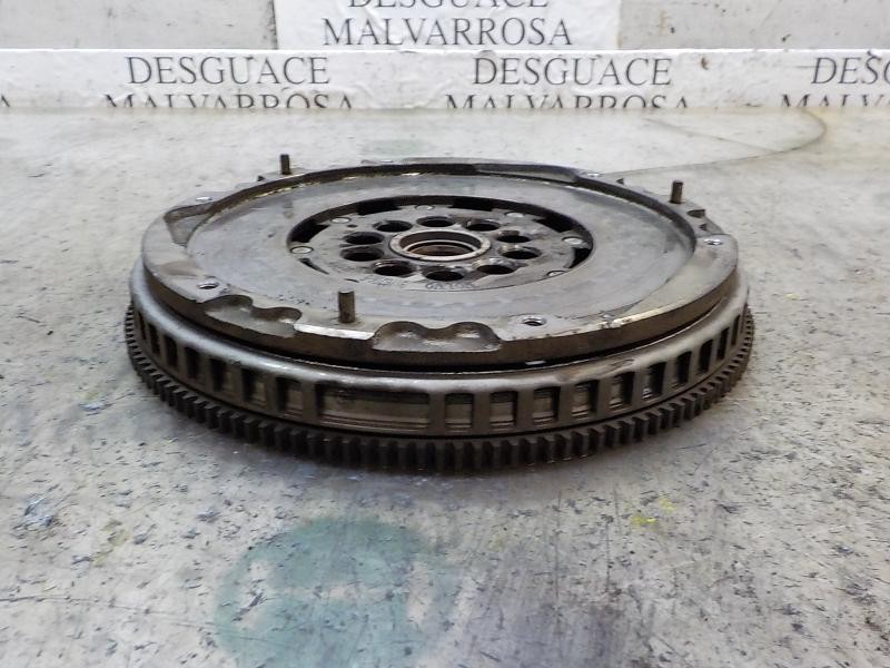 Recambio de volante motor para volvo c70 coupe 2.4 turbo cat referencia OEM IAM 31259330  