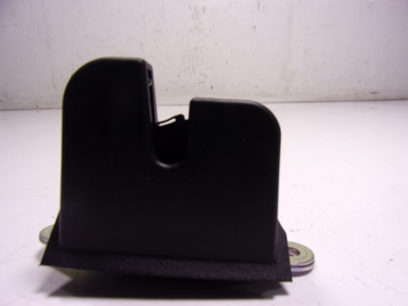 Recambio de cerradura maletero / porton para volkswagen taigo 1.0 tsi referencia OEM IAM 2G6827517A 2Q6827505B 