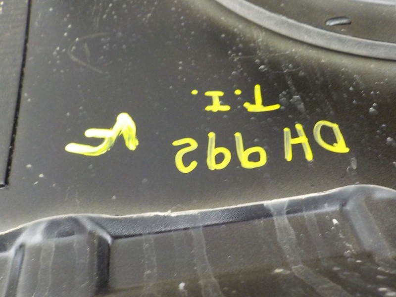 Recambio de puerta trasera izquierda para volkswagen touareg (7la) tdi r5 referencia OEM IAM 7L0833055M  