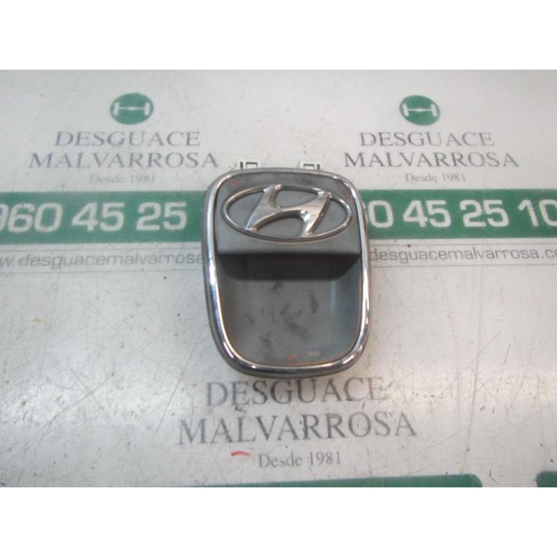 Recambio de maneta porton para hyundai i10 classic referencia OEM IAM 817200X030  