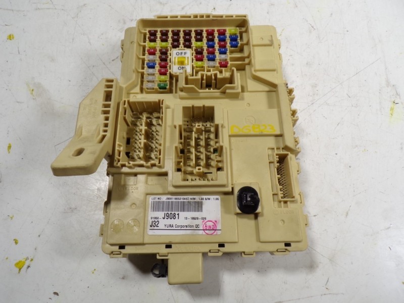 Recambio de caja reles / fusibles para hyundai kona 1.6 crdi cat referencia OEM IAM 91950J9081 91950J9081 1318529026