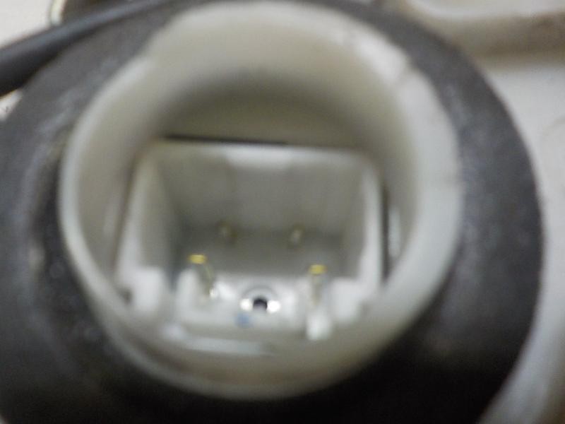 Recambio de cerradura puerta trasera izquierda para toyota prius (nhw30) 1.8 16v cat (híbrido) referencia OEM IAM 6906047070  