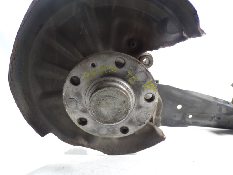 Recambio de mangueta trasera derecha para volkswagen golf vii lim. 2.0 tsi referencia OEM IAM 5Q0505436F  