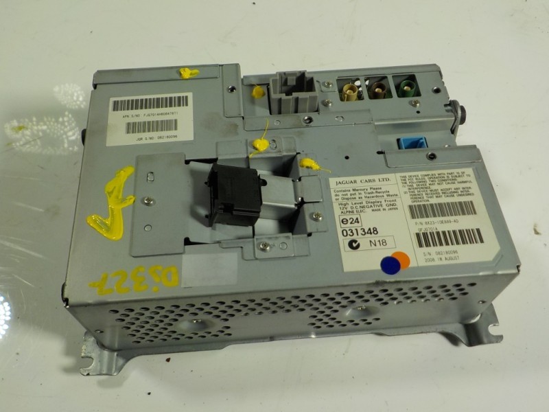 Recambio de pantalla multifuncion para jaguar xf 2.7 v6 diesel cat referencia OEM IAM  FJG701AH80847871 