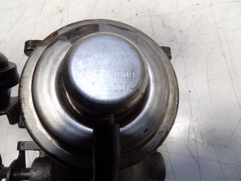 Recambio de valvula egr para volkswagen touareg (7la) tdi r5 referencia OEM IAM 070128070F 070128070F 320015009