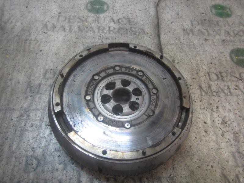 Recambio de volante motor para citroën c4 cactus feel fine referencia OEM IAM 0532X9  