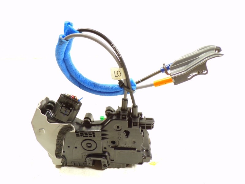 Recambio de cerradura puerta delantera izquierda para hyundai kona 1.6 crdi cat referencia OEM IAM 81310J9000 81310J9000 