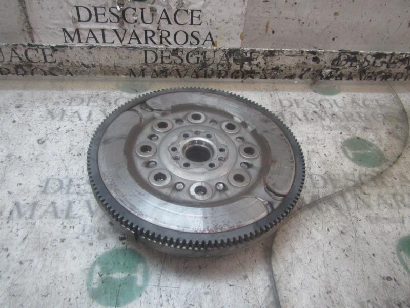 Recambio de volante motor para citroën c4 cactus feel fine referencia OEM IAM 0532X9  