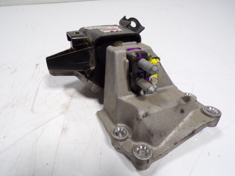 Recambio de soporte motor izquierdo para hyundai i20 1.2 cat referencia OEM IAM 21830C7000 21830C7000 