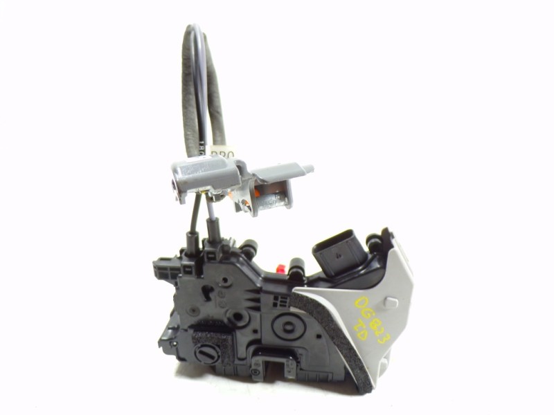 Recambio de cerradura puerta trasera derecha para hyundai kona 1.6 crdi cat referencia OEM IAM 81420J9000 81420J9000 