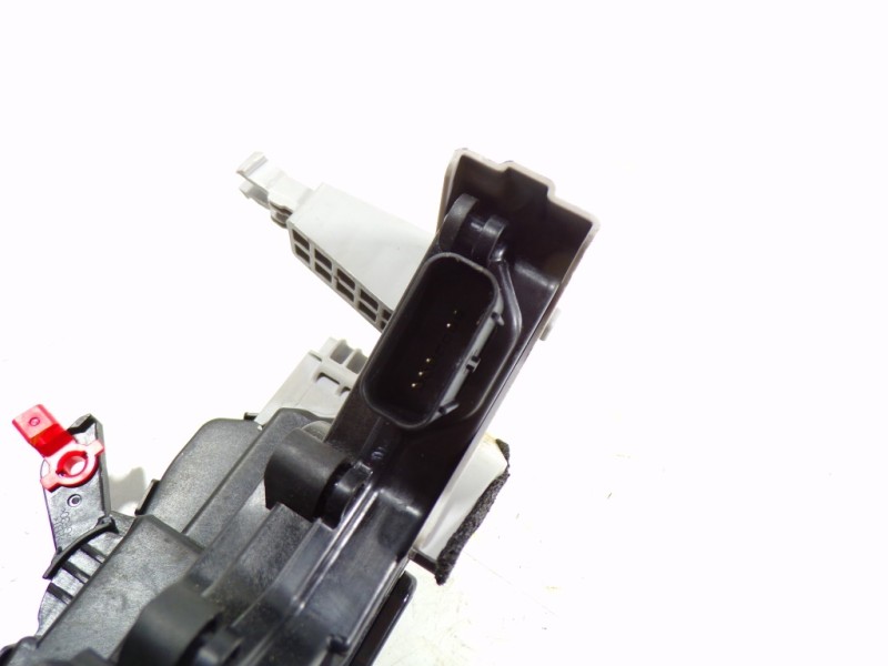 Recambio de cerradura puerta trasera derecha para hyundai kona 1.6 crdi cat referencia OEM IAM 81420J9000 81420J9000 