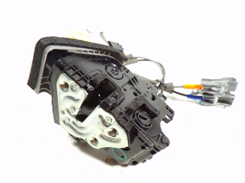 Recambio de cerradura puerta trasera izquierda para hyundai kona 1.6 crdi cat referencia OEM IAM 81410J9000 81410J9000 