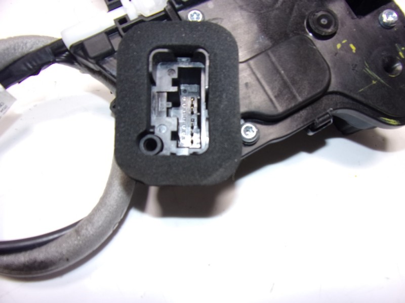 Recambio de cerradura puerta delantera izquierda para volkswagen taigo 1.0 tsi referencia OEM IAM 10B837015B 10B837015B 