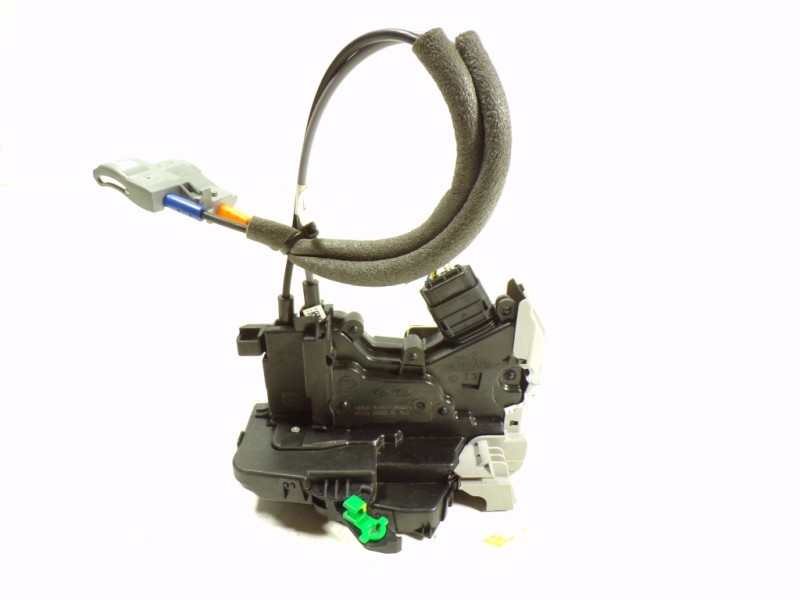 Recambio de cerradura puerta trasera izquierda para hyundai kona 1.6 crdi cat referencia OEM IAM 81410J9000 81410J9000 