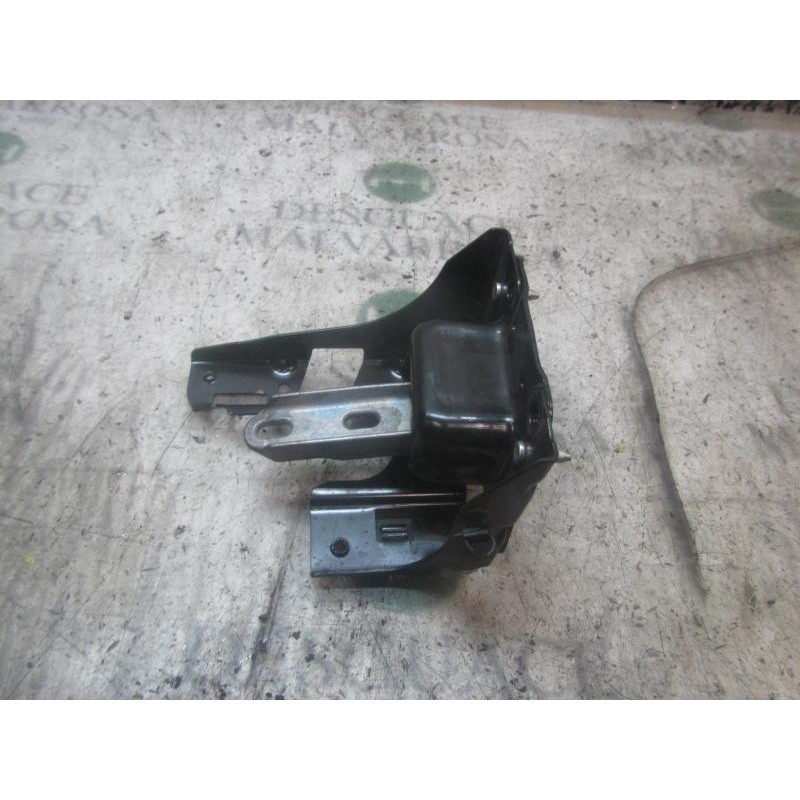 Recambio de soporte cambio para citroën c4 cactus feel fine referencia OEM IAM 9676570880  