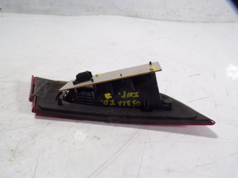 Recambio de piloto trasero derecho interior para jaguar xf 2.7 v6 diesel cat referencia OEM IAM  8X2315K272CD 