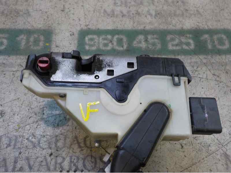 Recambio de cerradura puerta trasera derecha para peugeot 208 1.6 blue-hdi fap referencia OEM IAM   