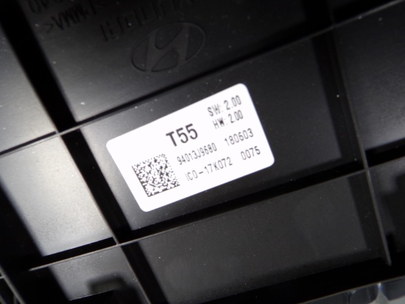 Recambio de cuadro instrumentos para hyundai kona 1.6 crdi cat referencia OEM IAM 94013J9680 94013J9680 