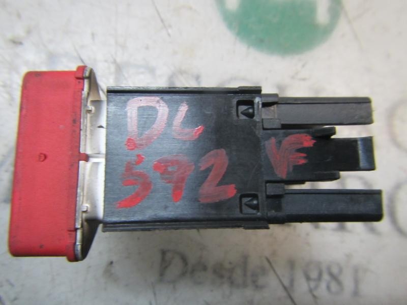 Recambio de warning para volkswagen golf v berlina (1k1) 1.9 tdi referencia OEM IAM   