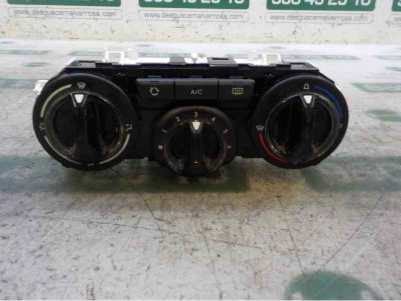 Recambio de mando calefaccion / aire acondicionado para peugeot 208 1.6 blue-hdi fap referencia OEM IAM   