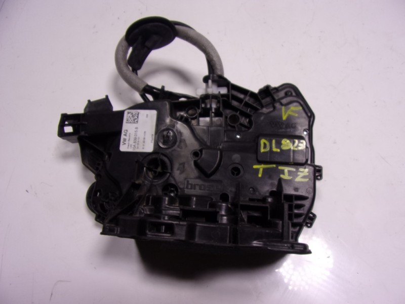 Recambio de cerradura puerta trasera izquierda para volkswagen taigo 1.0 tsi referencia OEM IAM 10A839015B 10A839015B 