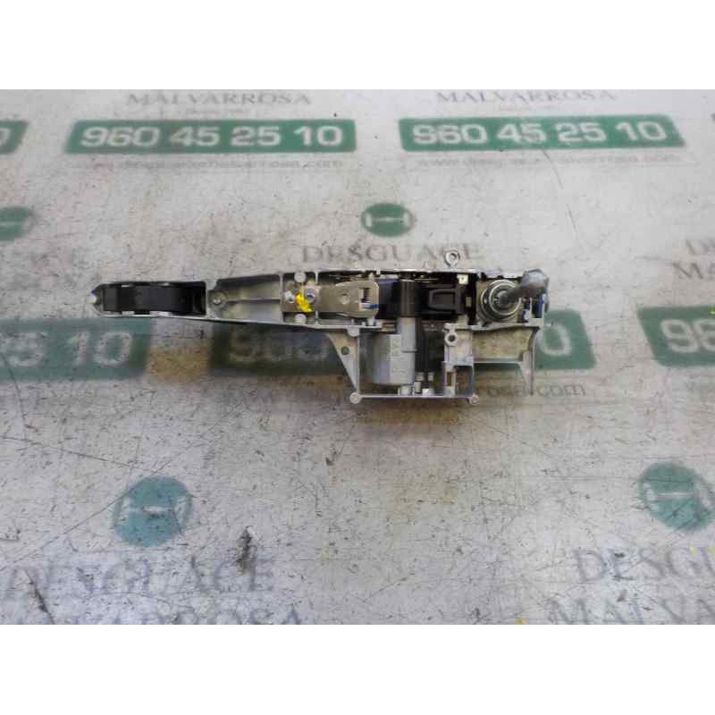 Recambio de maneta exterior delantera izquierda para peugeot 208 1.6 blue-hdi fap referencia OEM IAM   
