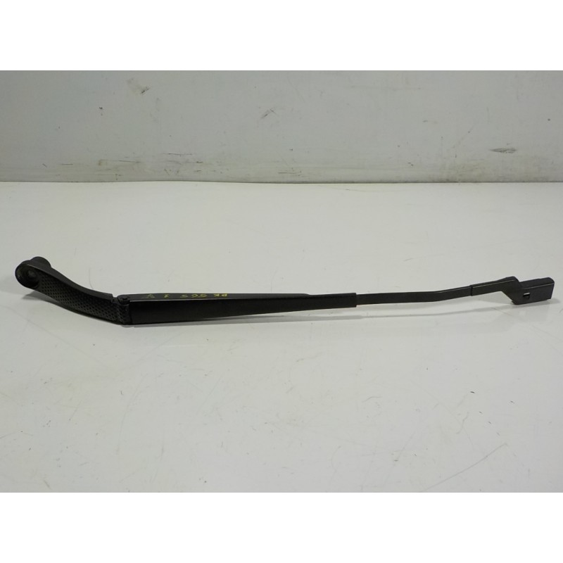 Recambio de brazo limpia delantero izquierdo para peugeot rcz 1.6 16v turbo referencia OEM IAM 6429HW 21357 