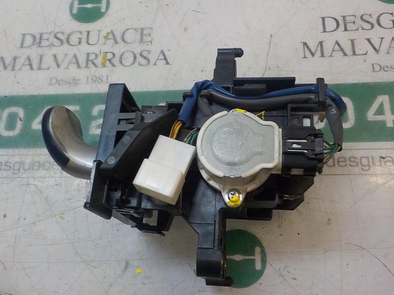 Recambio de palanca cambio para toyota prius (nhw30) 1.8 16v cat (híbrido) referencia OEM IAM 3355047052B0  