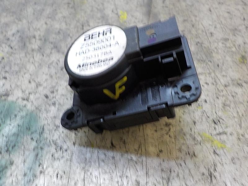 Recambio de motor electrico para peugeot 308 1.2 12v e-thp referencia OEM IAM 6479E1 Z5509001 