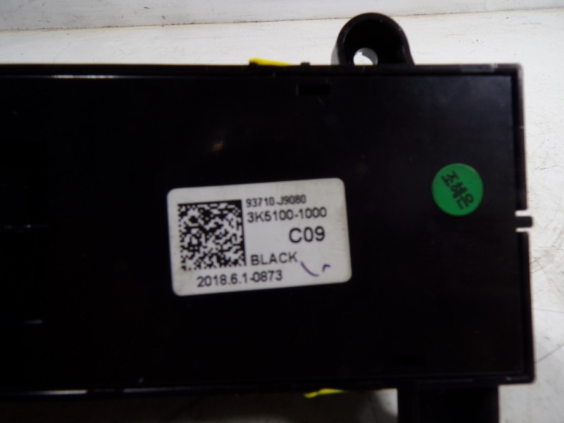 Recambio de mando multifuncion para hyundai kona 1.6 crdi cat referencia OEM IAM 93710J9080TRY 93710J9080 3K51001000