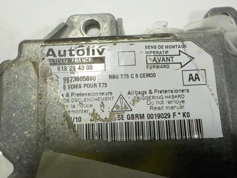 Recambio de centralita airbag para peugeot rcz 1.6 16v turbo referencia OEM IAM 658885 9673605880 