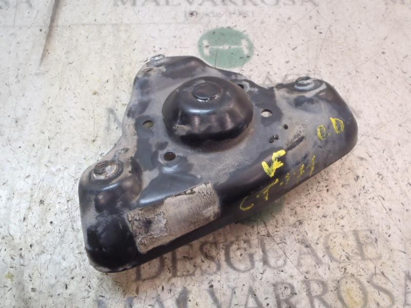 Recambio de soporte brazo suspension delantero derecho para volkswagen passat berlina (3b2) comfortline referencia OEM IAM   