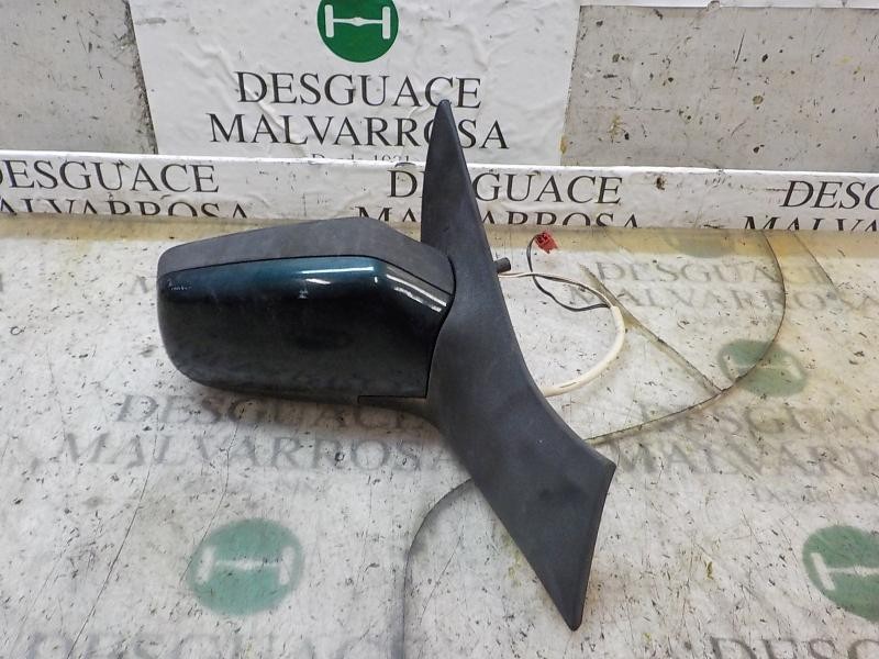 Recambio de espejo derecho para citroën xantia berlina 2.0 hdi referencia OEM IAM   